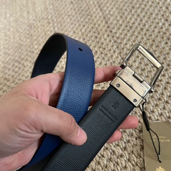 Burberry Reversible Belt - Picture 7 of 7